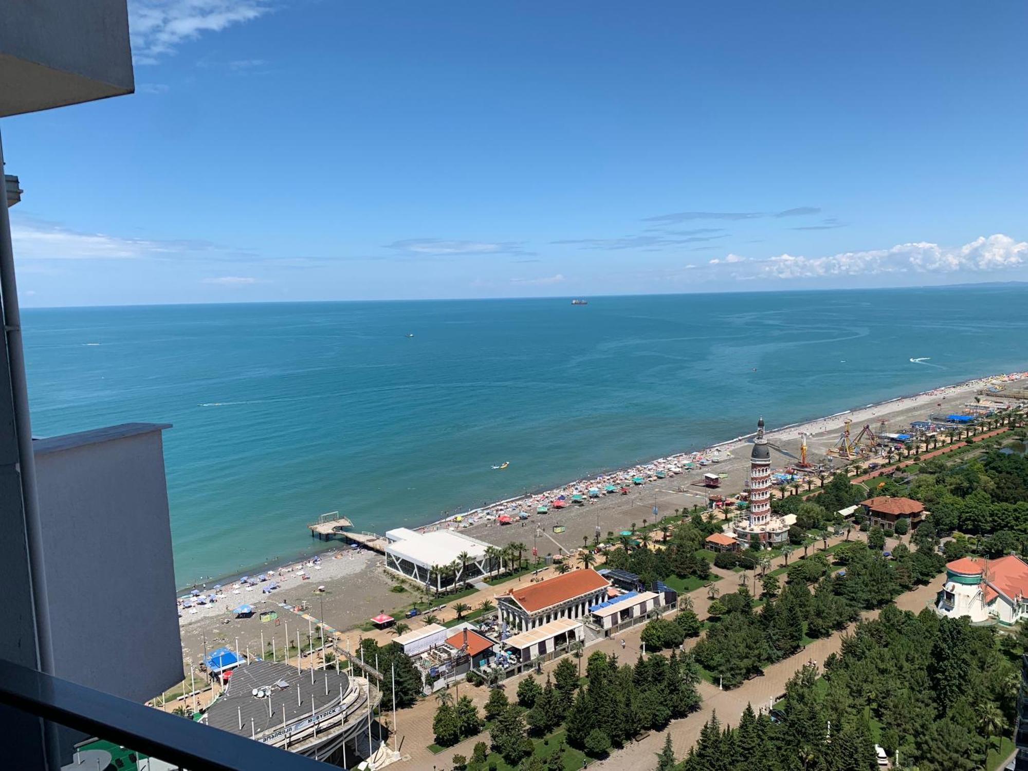 Orbi Sea Towers Batumi Resort Exterior photo