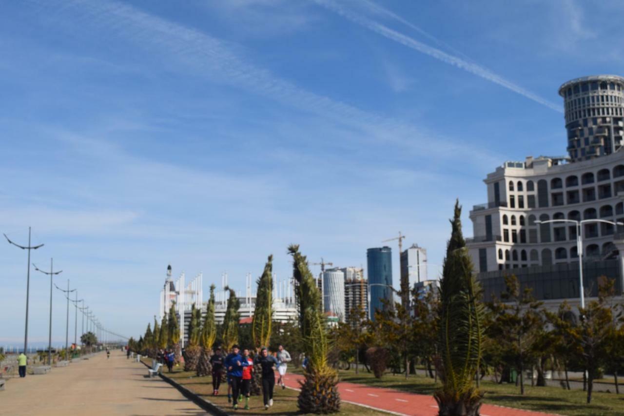 Orbi Sea Towers Batumi Resort Exterior photo